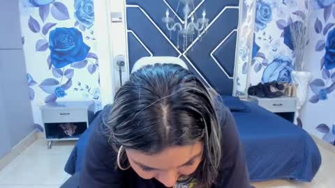 EMMA   online show from 09.24.25