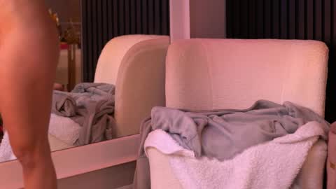 Latina online show from 04.08.26