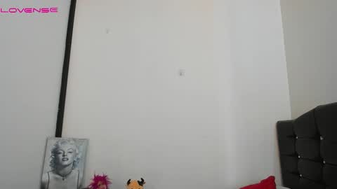 Luna  online show from 03.14.26