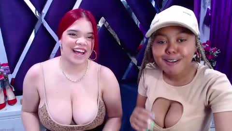 Snapshot of latinas_anales chatting on 12.24.24 latinas_anales online show from 12.24.24