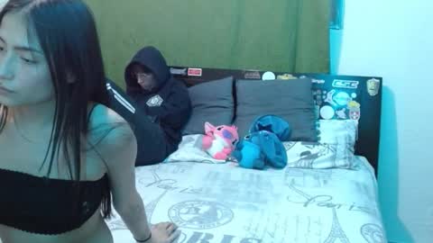 latinas_love05 online show from 12.23.25