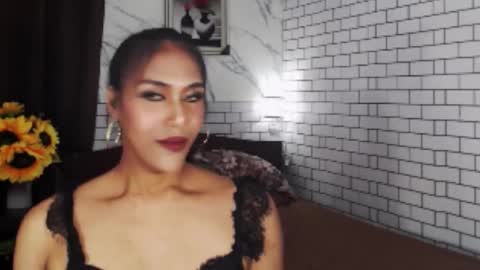 Snapshot of latinatshugecock chatting on 09.10.25 Cha online show from 09.10.25