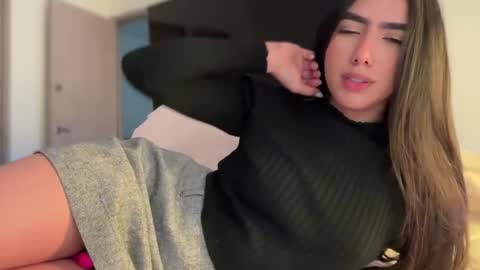 Hi -  online show from 03.25.26