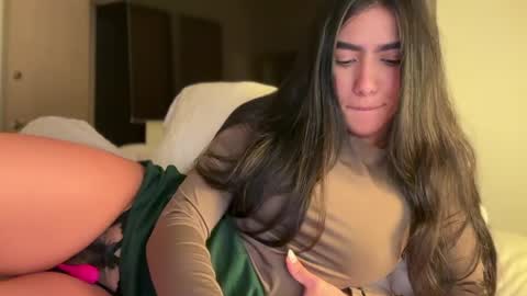 Hi -  online show from 04.09.26