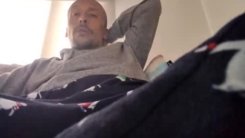 Snapshot of latinhardfucker1980 chatting on 12.27.24 latinhardfucker1980 online show from 12.27.24