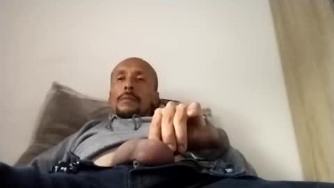 Snapshot of latinhardfuker1980 chatting on 02.05.25 latinhardfuker1980 online show from 02.05.25