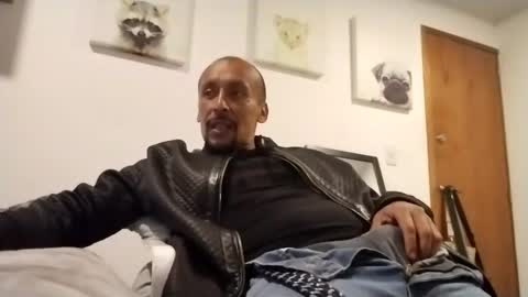 Snapshot of latinhardfuker1980 chatting on 02.14.25 latinhardfuker1980 online show from 02.14.25