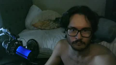 Snapshot of latinincognito chatting on 04.22.26 latinincognito online show from 04.22.26