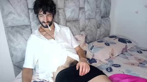 Snapshot of latinlustandfrenchkiss chatting on 05.27.26 latinlustandfrenchkiss online show from 05.27.26