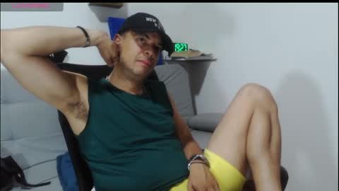 latinmartin254 online show from 04.10.26