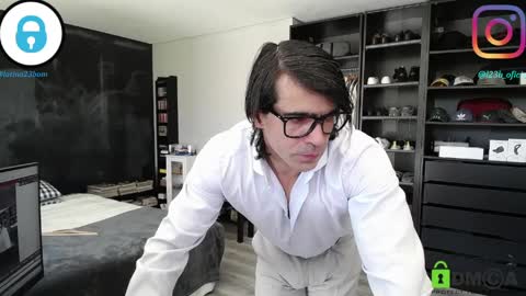 sam online show from 04.01.26