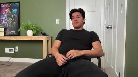 Snapshot of latino_hotcb1 chatting on 02.04.25 latino_hotcb1 online show from 02.04.25