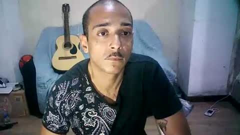 Snapshot of latinounder chatting on 06.24.26 latinounder online show from 06.24.26