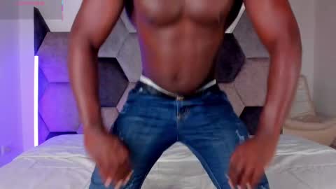 LEANDRO online show from 04.17.26