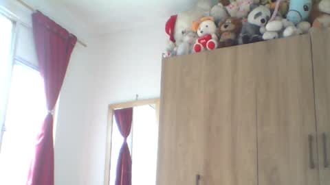Snapshot of lau16310 chatting on 02.09.26 Laura online show from 02.09.26