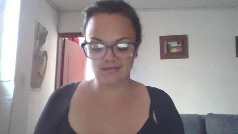 Snapshot of lau16310 chatting on 02.11.26 Laura online show from 02.11.26