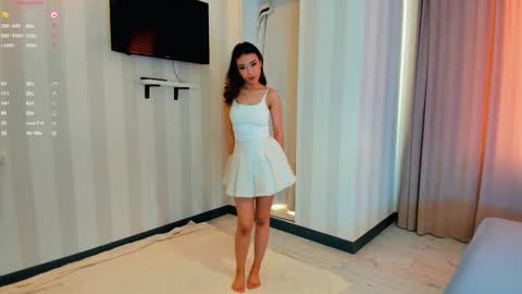 Snapshot of laumalove chatting on 02.15.26 Lauma online show from 02.15.26