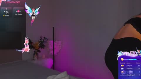 Laura online show from 12.23.24