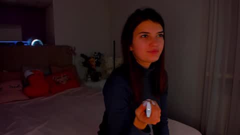 Laura online show from 12.30.24