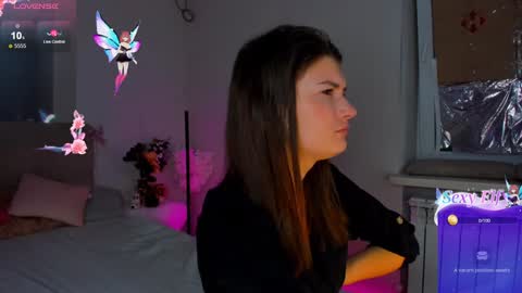 Laura online show from 01.09.25