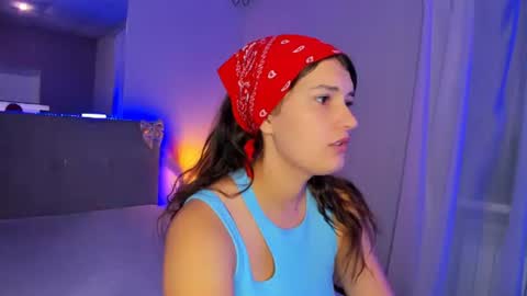 Snapshot of laura__leee chatting on 07.01.26 Laura online show from 07.01.26