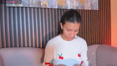 Snapshot of laura_aristizabal_19 chatting on 09.18.25 Laura online show from 09.18.25