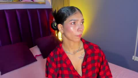 Laura online show from 04.18.26