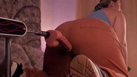 Snapshot of laura_bassi chatting on 02.23.26 Laura Bassi online show from 02.23.26