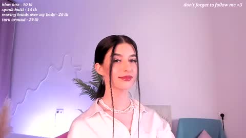 Snapshot of laura_coy chatting on 08.07.26 Laura online show from 08.07.26