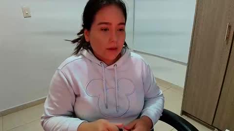 laura online show from 12.20.25