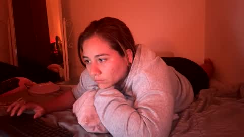 laura online show from 04.06.26