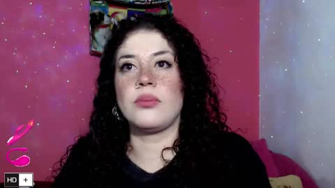 Snapshot of laura_fountain_ chatting on 03.27.26 weedcam Curly Laura OF online show from 03.27.26