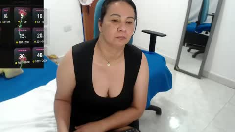 Snapshot of laura_foxx2379 chatting on 07.16.26 laura_foxx2379 online show from 07.16.26