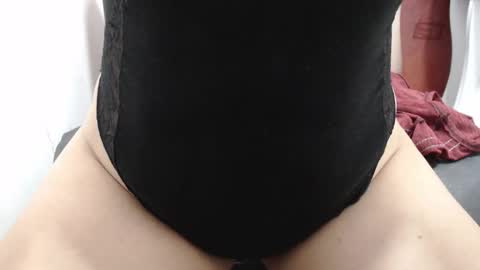  Laura  online show from 11.02.25