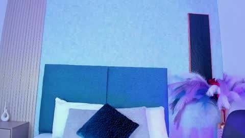 LauraIvy online show from 03.27.26