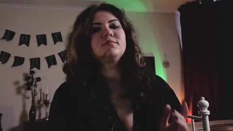 Miss Laura online show from 02.16.26