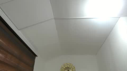 Snapshot of laura_leighxx chatting on 02.13.25 Laura leighxx online show from 02.13.25