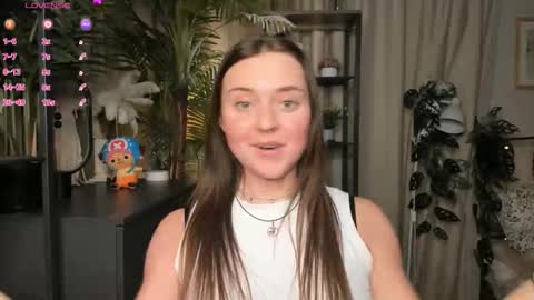 Snapshot of laura_mutti chatting on 02.08.26 Samantha online show from 02.08.26