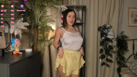 Snapshot of laura_mutti chatting on 02.15.26 Samantha online show from 02.15.26