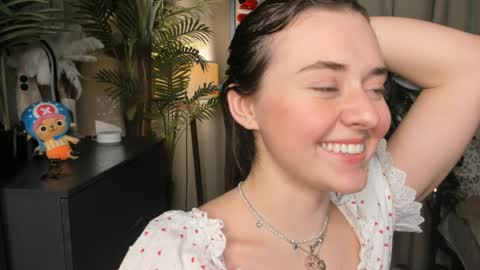 Snapshot of laura_mutti chatting on 04.02.26 Samantha online show from 04.02.26