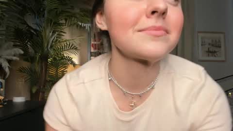 Snapshot of laura_mutti chatting on 04.03.26 Samantha online show from 04.03.26