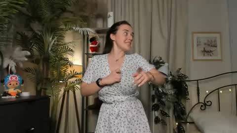 Snapshot of laura_mutti chatting on 04.15.26 Samantha online show from 04.15.26
