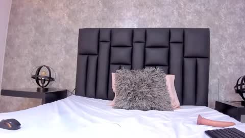 laura online show from 02.05.25