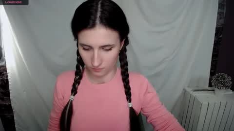 Snapshot of lauradre_ chatting on 01.21.25 Laura online show from 01.21.25