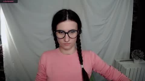Snapshot of lauradre_ chatting on 01.21.25 Laura online show from 01.21.25