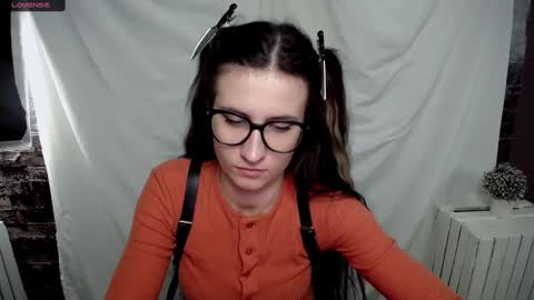 Snapshot of lauradre_ chatting on 01.23.25 Laura online show from 01.23.25