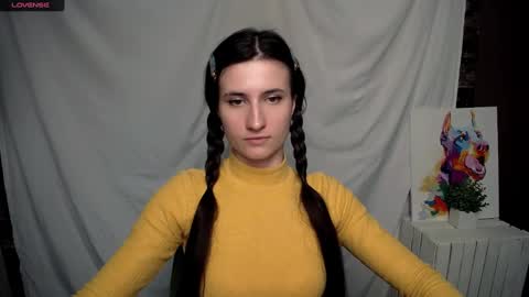 Snapshot of lauradre_ chatting on 02.25.25 Laura online show from 02.25.25