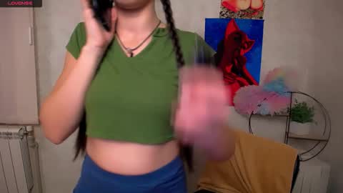 Laura online show from 11.14.25