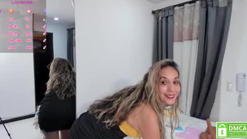 Laura online show from 11.28.25