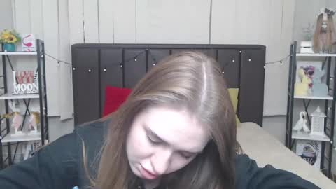 LauraHlot online show from 10.07.25